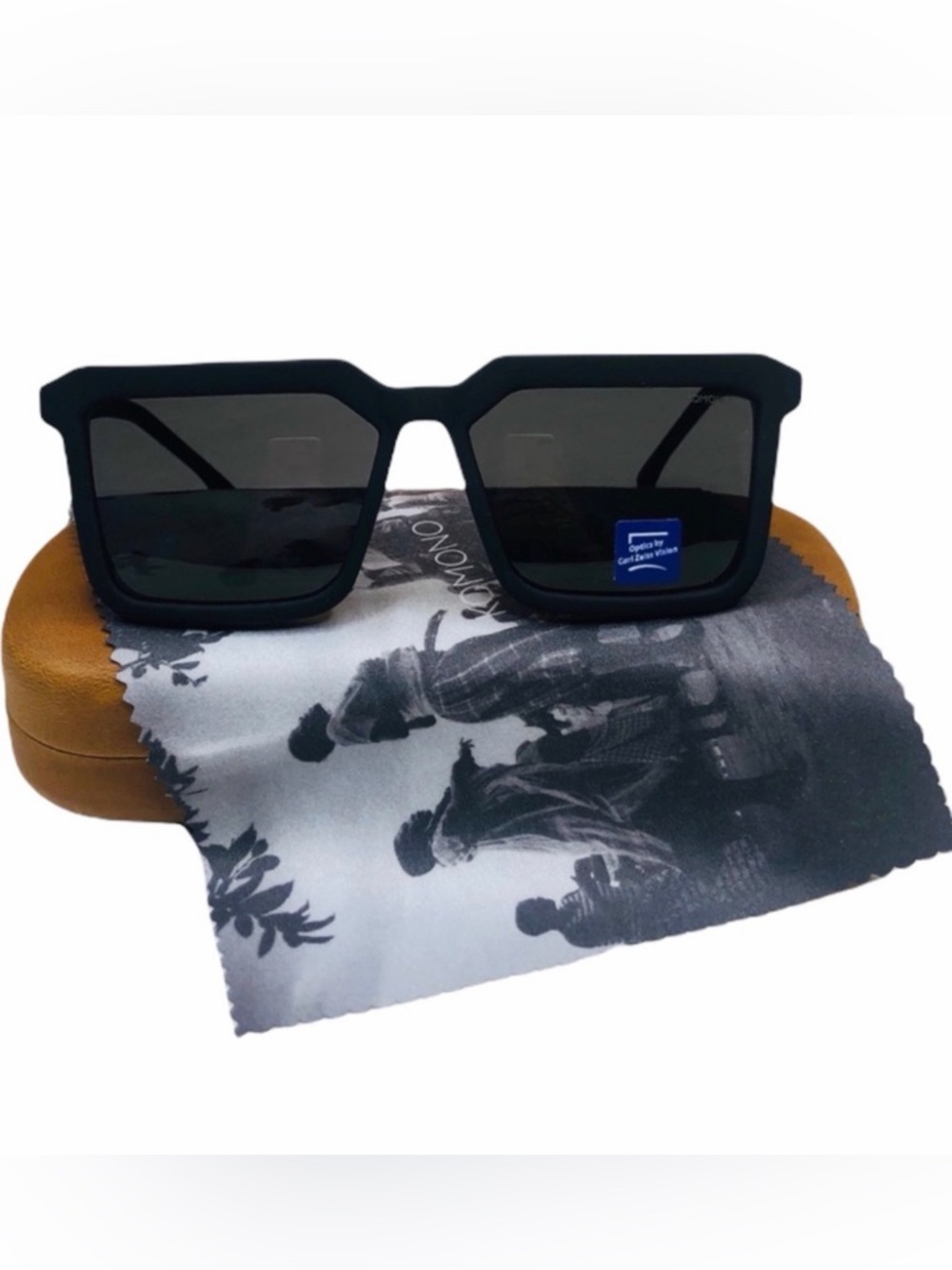 KOMONO Sunglasses Benicio Black Rubber NEW UV400